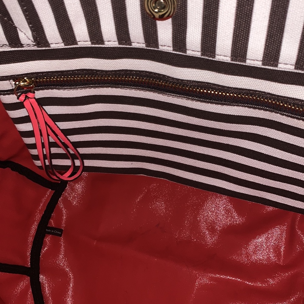 Henri Bendel Beach Tote - Picture 13 of 13